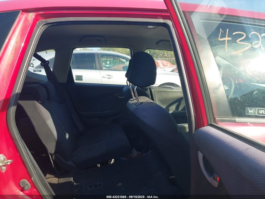 2009 Honda Fit Sport VIN: JHMGE884X9S050863 Lot: 43231888