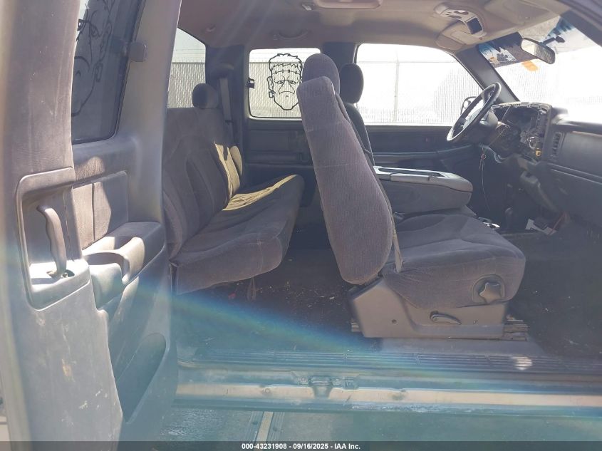 2000 GMC Sierra 1500 Sle VIN: 1GTEK19V7YE139531 Lot: 43231908