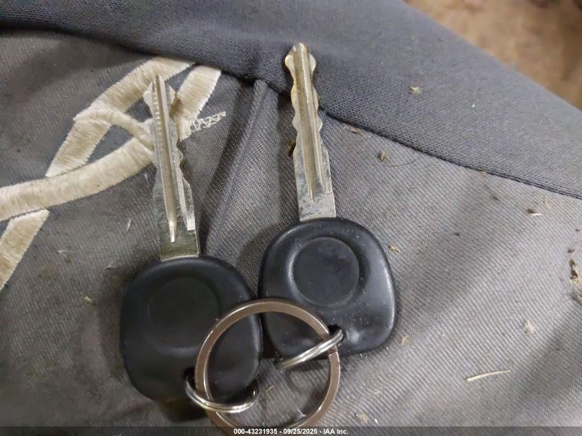 2005 Saturn Ion 2 VIN: 1G8AJ52F45Z120283 Lot: 43231935