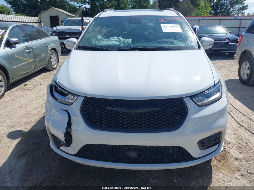 2021 CHRYSLER PACIFICA TOURING L - 2C4RC1BG6MR572202