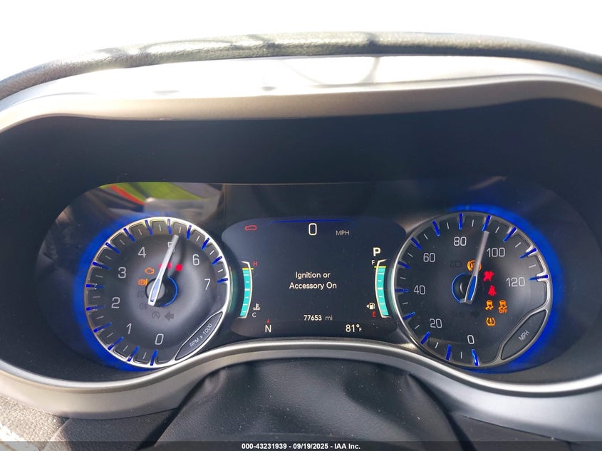 2021 CHRYSLER PACIFICA TOURING L - 2C4RC1BG6MR572202