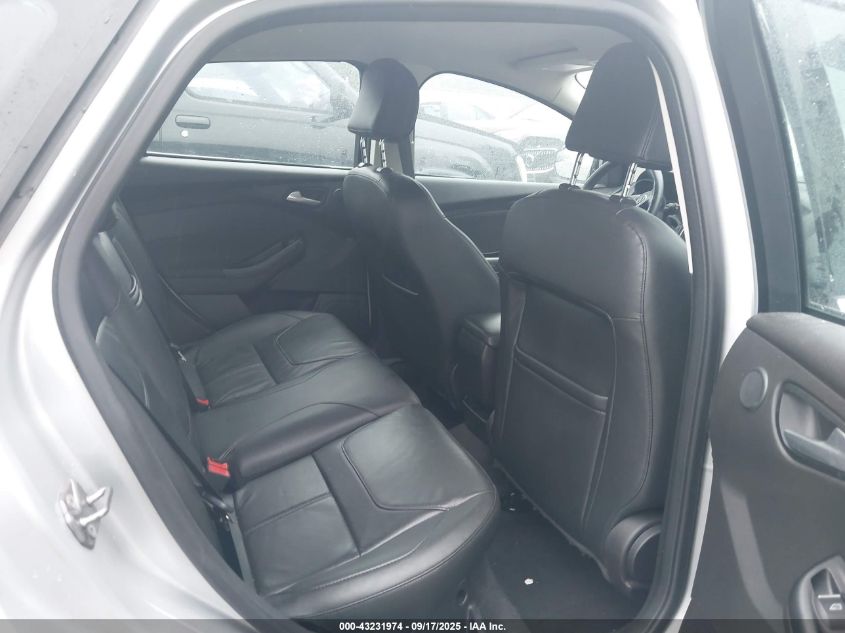 2016 Ford Focus Titanium VIN: 1FADP3N2XGL274880 Lot: 43231974