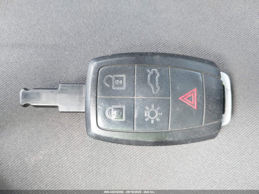 2009 Volvo S40 2.4I VIN: YV1MS382292458461 Lot: 43232050