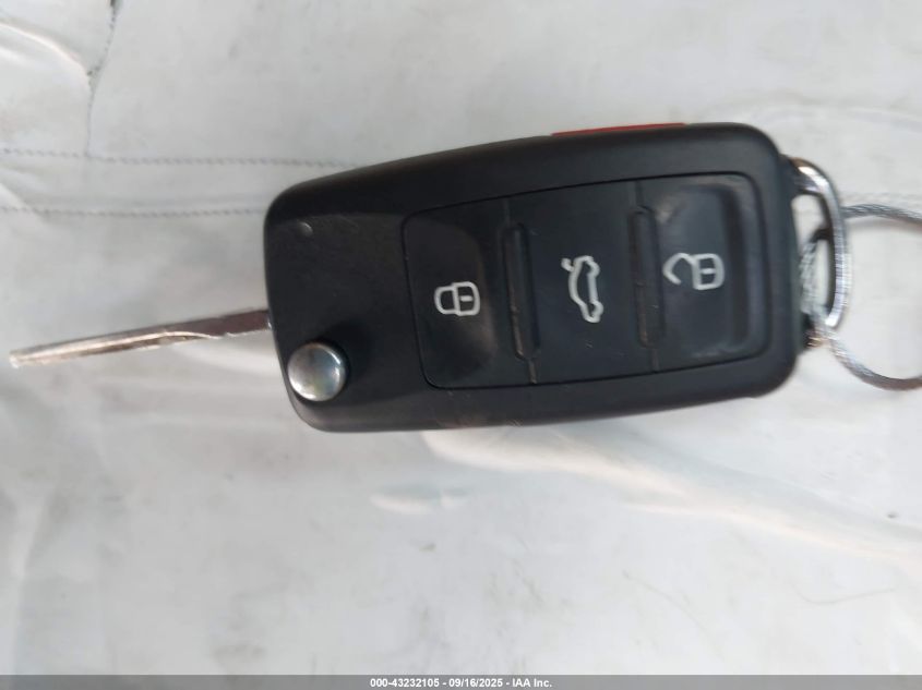 2012 Volkswagen Jetta 2.5L Se VIN: 3VWDP7AJ4CM130133 Lot: 43232105