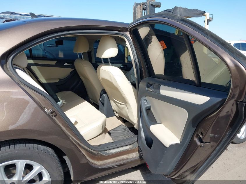 2012 Volkswagen Jetta 2.5L Se VIN: 3VWDP7AJ4CM130133 Lot: 43232105