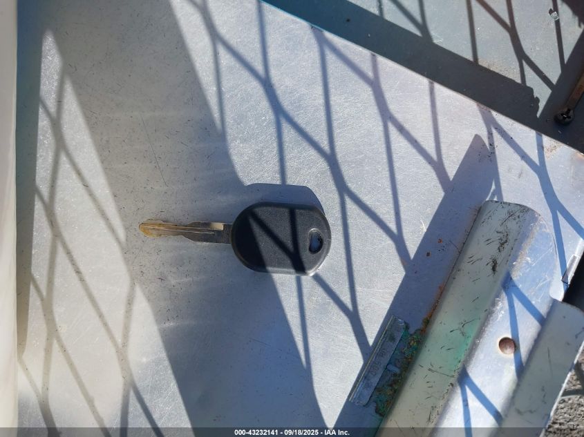 2007 Ford F-150 Stx/Xl/Xlt VIN: 1FTRX12W27KC77449 Lot: 43232141