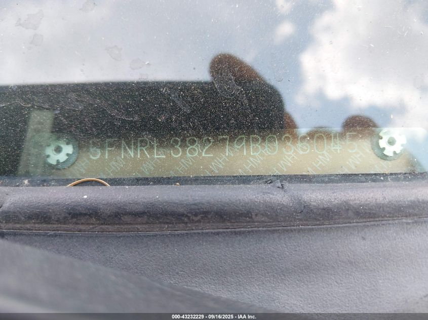 2009 Honda Odyssey Lx VIN: 5FNRL38279B036045 Lot: 43232229