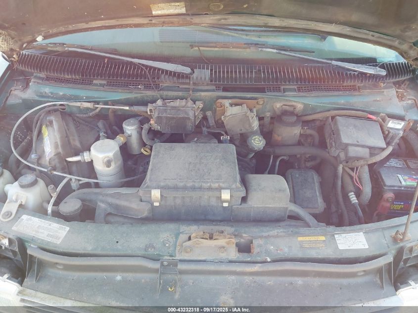 1998 Chevrolet Astro VIN: 1GNEL19WXWB212712 Lot: 43232318