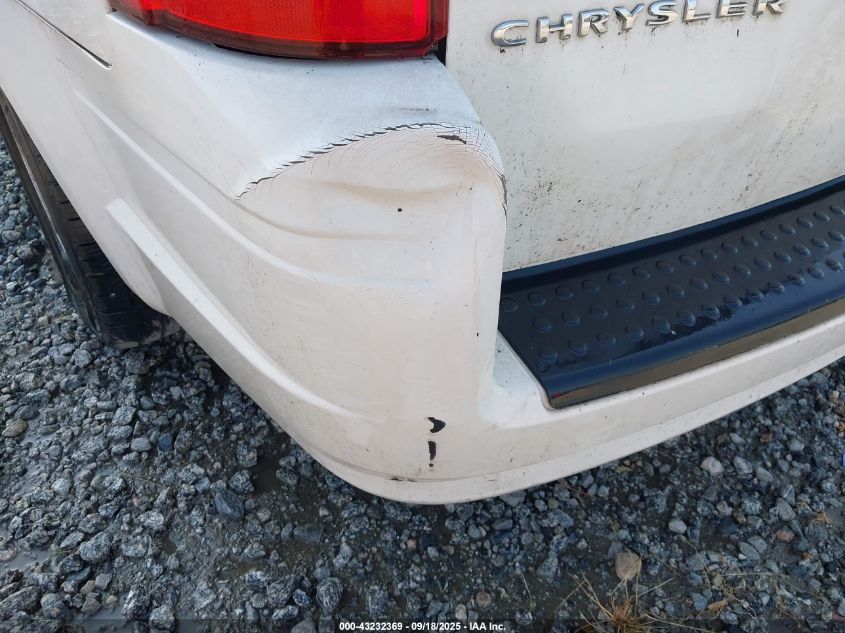 2010 Chrysler Town & Country Touring VIN: 2A4RR5D10AR229096 Lot: 43232369