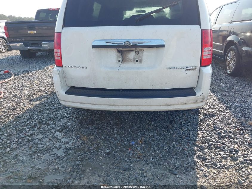 2010 Chrysler Town & Country Touring VIN: 2A4RR5D10AR229096 Lot: 43232369