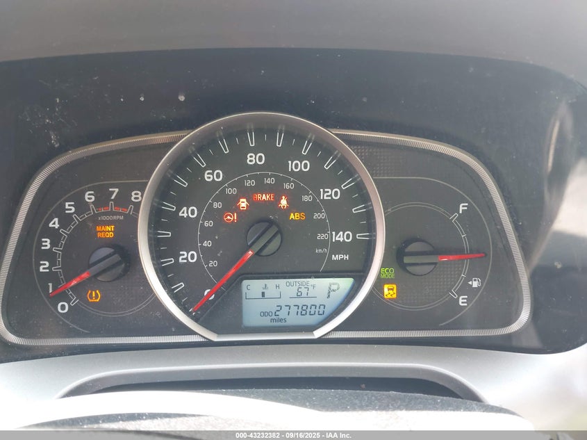 2013 TOYOTA RAV4 LE - JTMZFREV0DD013795