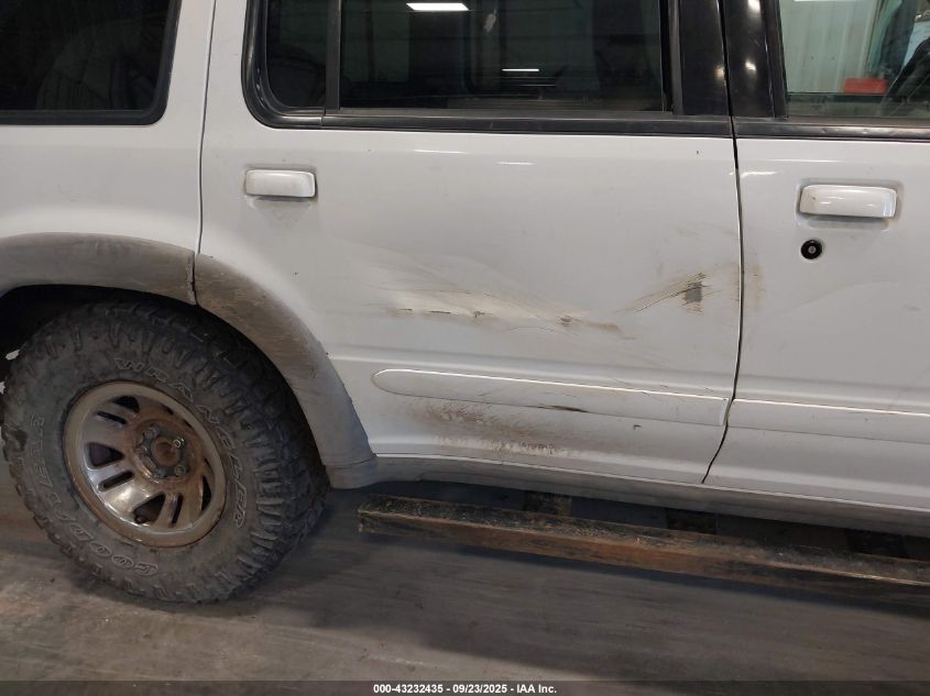 2000 Ford Explorer Xls VIN: 1FMZU72X1YZB29785 Lot: 43232435