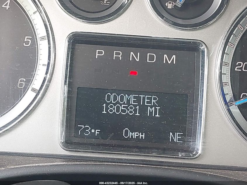 2009 Cadillac Escalade Standard VIN: 1GYFK23219R230274 Lot: 43232445