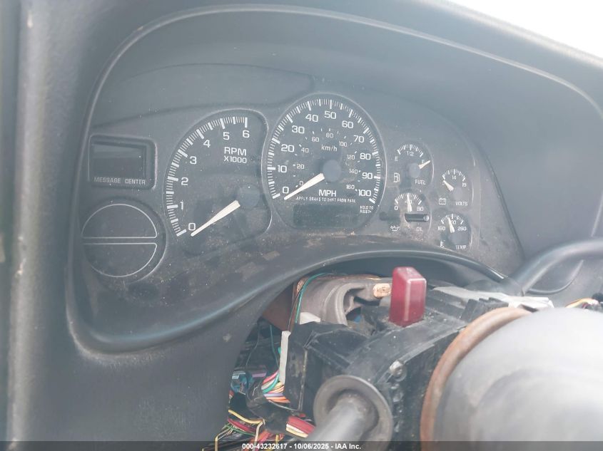 2002 Chevrolet Silverado 1500 VIN: 2GCEK19V821181943 Lot: 43232617