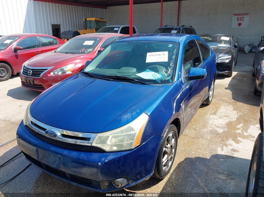 2008 Ford Focus Se/Ses blue coupe gasoline 1FAHP33N48W220215 photo #3