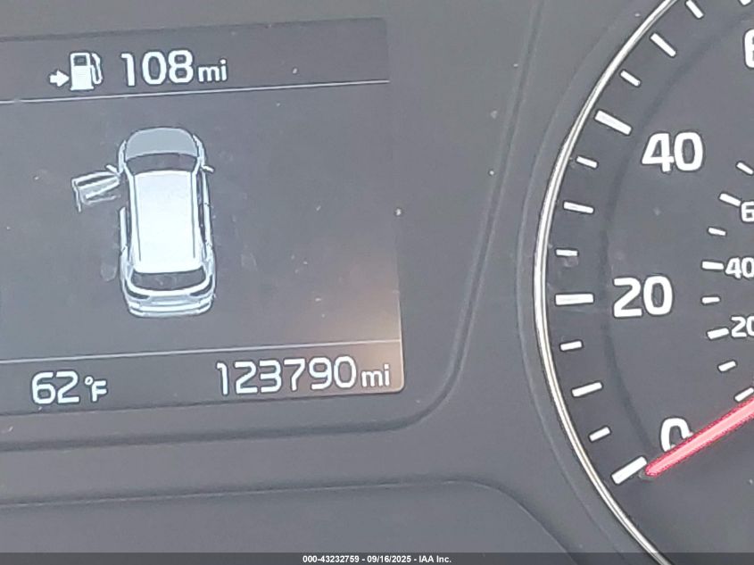 2020 Kia Sorento 3.3L Lx VIN: 5XYPG4A50LG631857 Lot: 43232759