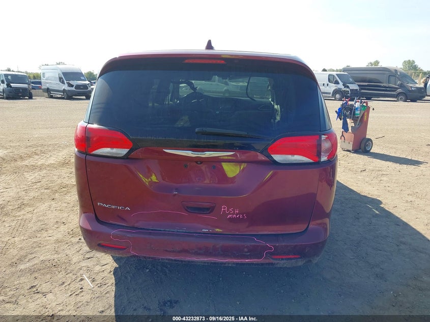 2017 Chrysler Pacifica Touring VIN: 2C4RC1DG2HR509102 Lot: 43232873