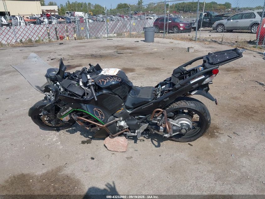 2016 Kawasaki Zg1400 E VIN: JKBZGNE12GA004563 Lot: 43232980