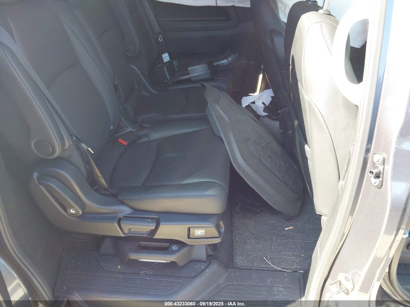 5FNRL6H61SB039551 2025 HONDA ODYSSEY photo no. 8