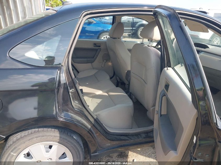 2011 Ford Focus S VIN: 1FAHP3EN5BW187469 Lot: 43233091