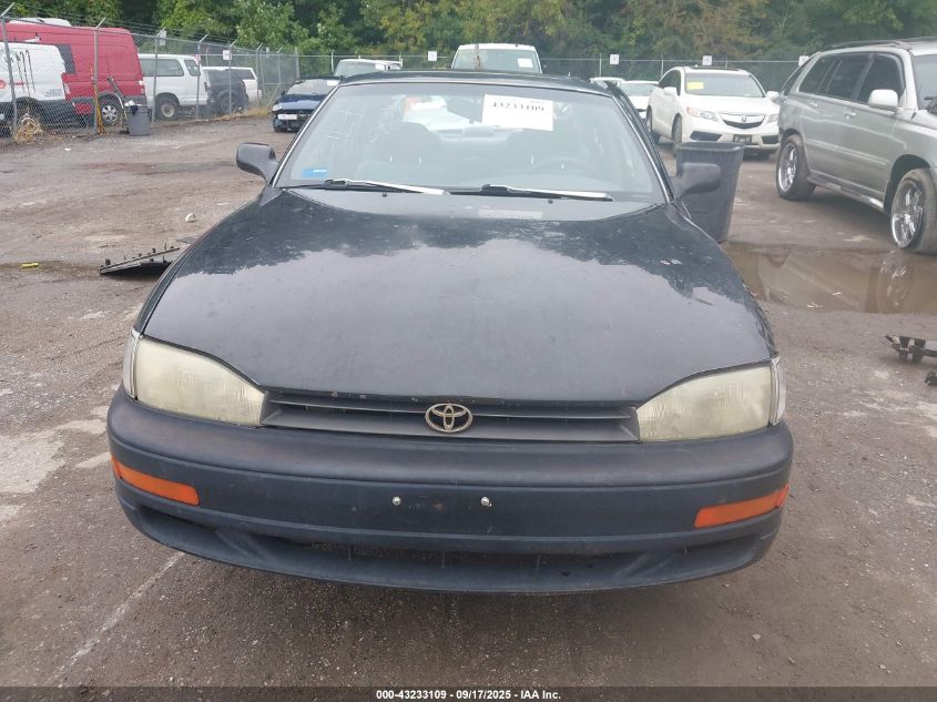 1992 Toyota Camry Le VIN: 4T1SK12E7NU145050 Lot: 43233109