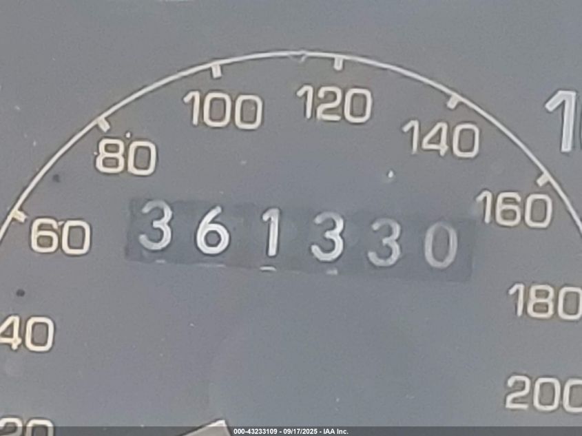 1992 Toyota Camry Le VIN: 4T1SK12E7NU145050 Lot: 43233109