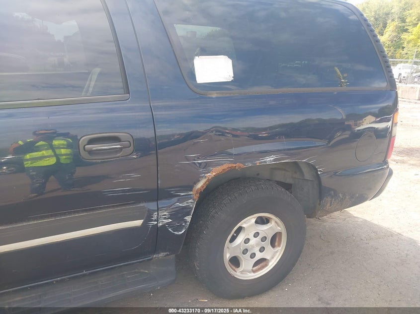 2004 Chevrolet Suburban 1500 Ls VIN: 3GNFK16T94G318641 Lot: 43233170