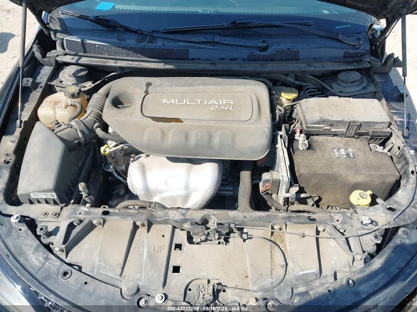 2015 CHRYSLER 200 S 1C3CCCBB7FN737071