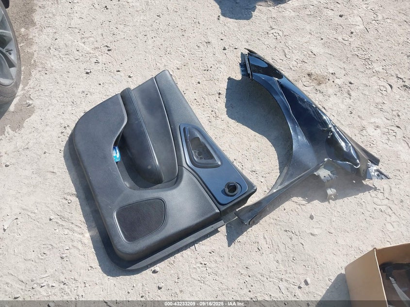 2015 CHRYSLER 200 S 1C3CCCBB7FN737071