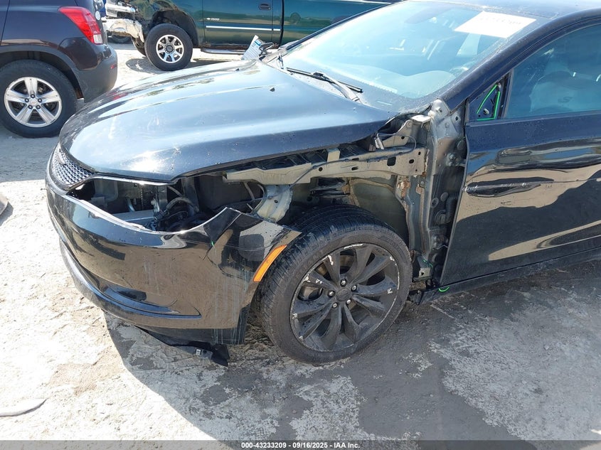 2015 CHRYSLER 200 S 1C3CCCBB7FN737071