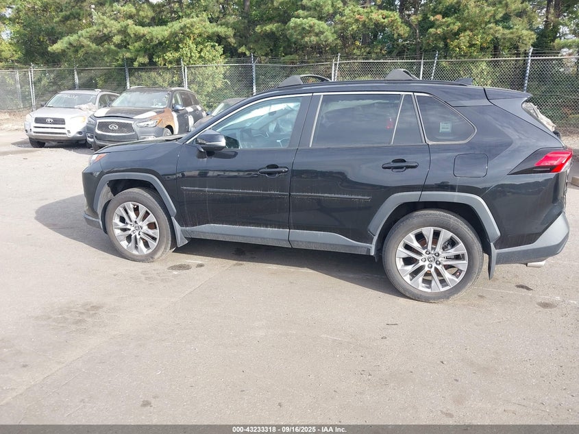 2022 Toyota Rav4 Xle Premium VIN: 2T3A1RFV1NW305454 Lot: 43233318