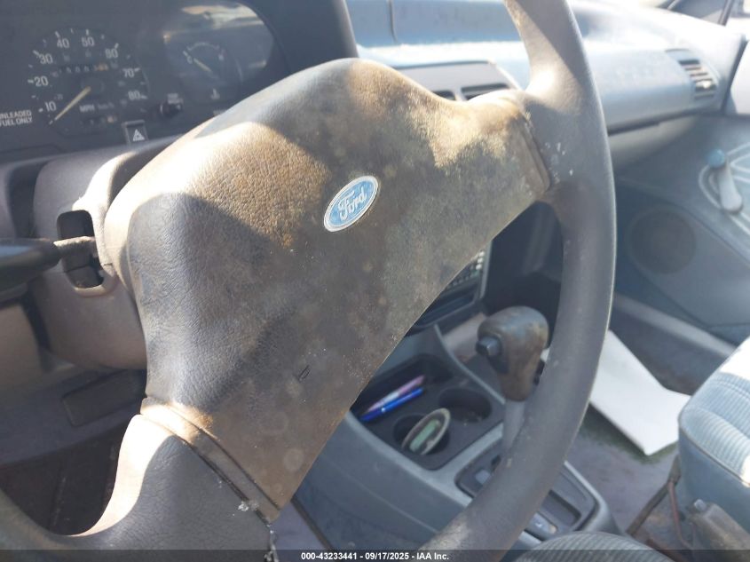 1991 Ford Escort Lx VIN: 1FAPP11J5MW278747 Lot: 43233441