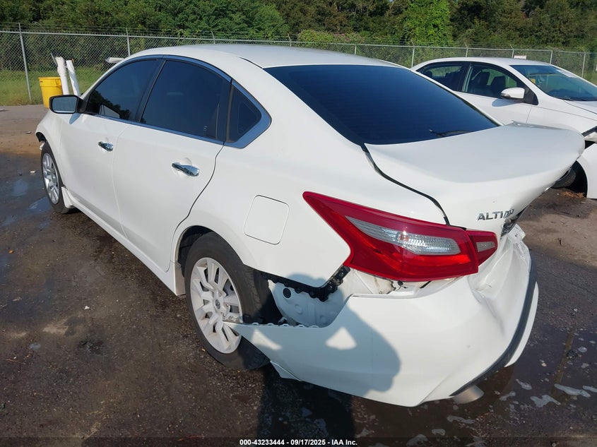 1N4AL3AP7JC479984 2018 NISSAN ALTIMA photo no. 3
