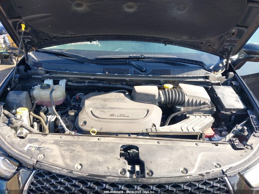 2021 Chrysler Pacifica Touring VIN: 2C4RC1FG5MR558821 Lot: 43233456