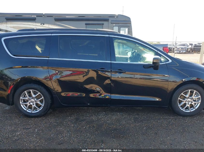 2021 Chrysler Pacifica Touring VIN: 2C4RC1FG5MR558821 Lot: 43233456