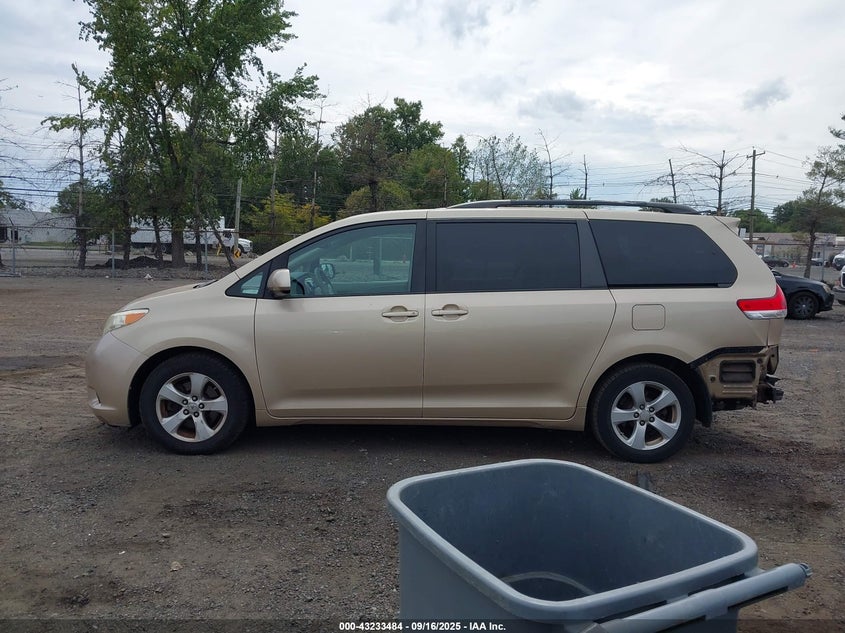 2011 Toyota Sienna Le V6 VIN: 5TDKK3DC3BS080418 Lot: 43233484