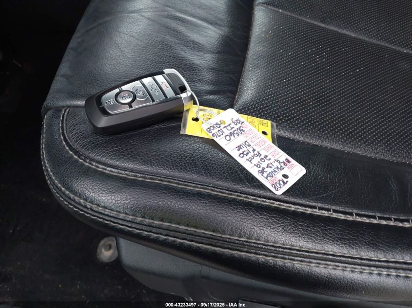 2019 Ford F-150 Lariat VIN: 1FTEW1E49KKE30560 Lot: 43233497