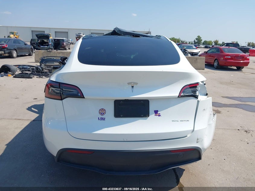 2023 Tesla Model Y VIN: 7SAYGDEEXPA146931 Lot: 43233637