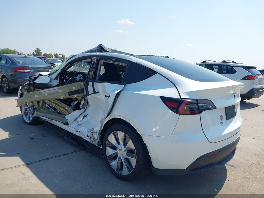 7SAYGDEEXPA146931 2023 TESLA MODEL Y photo no. 3