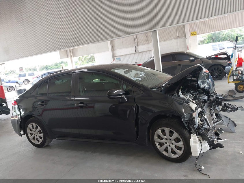 2020 TOYOTA COROLLA LE - JTDEPRAE7LJ094568