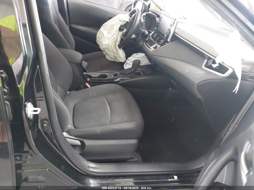 2020 TOYOTA COROLLA LE - JTDEPRAE7LJ094568