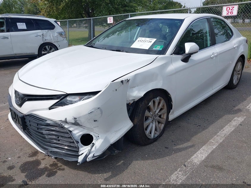 2020 TOYOTA CAMRY LE 4T1L11AKXLU329121
