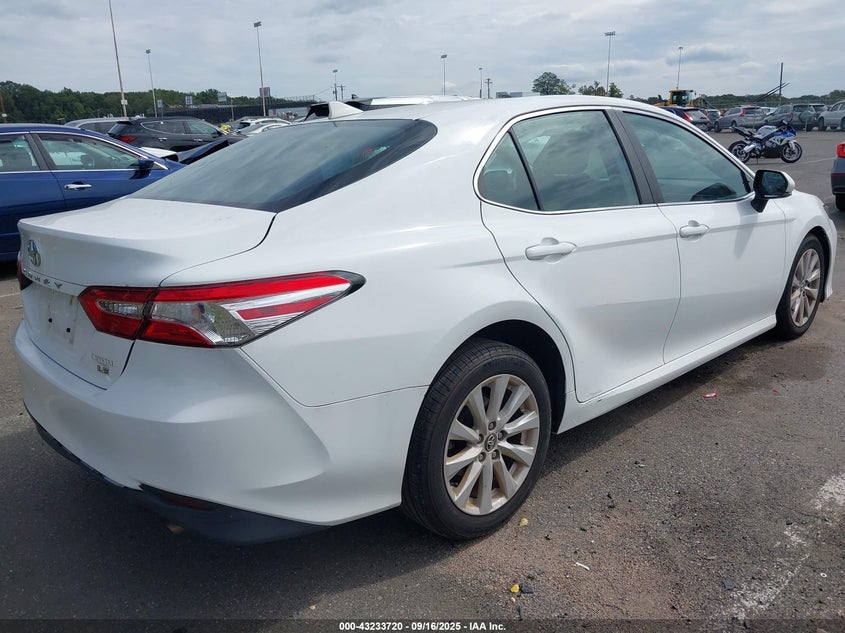 2020 TOYOTA CAMRY LE 4T1L11AKXLU329121