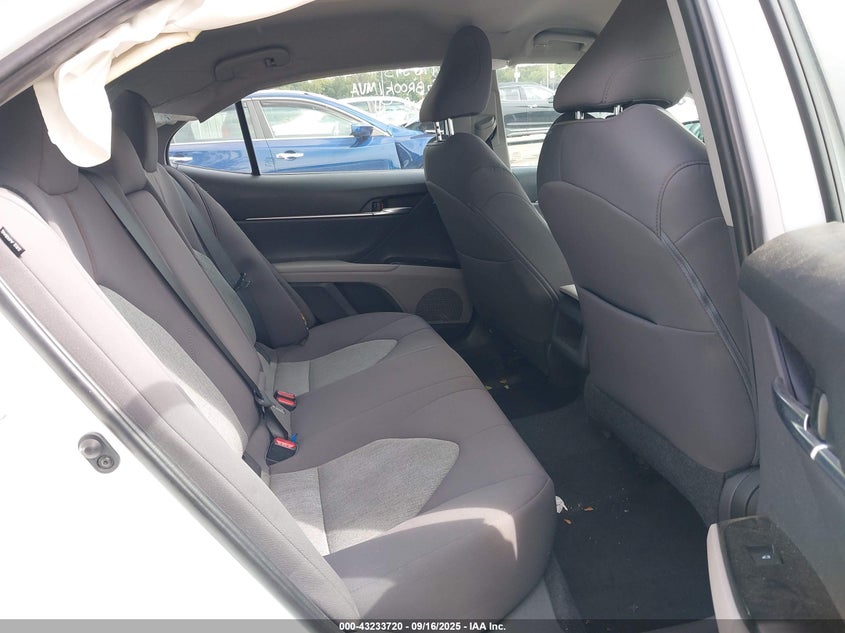 2020 TOYOTA CAMRY LE 4T1L11AKXLU329121