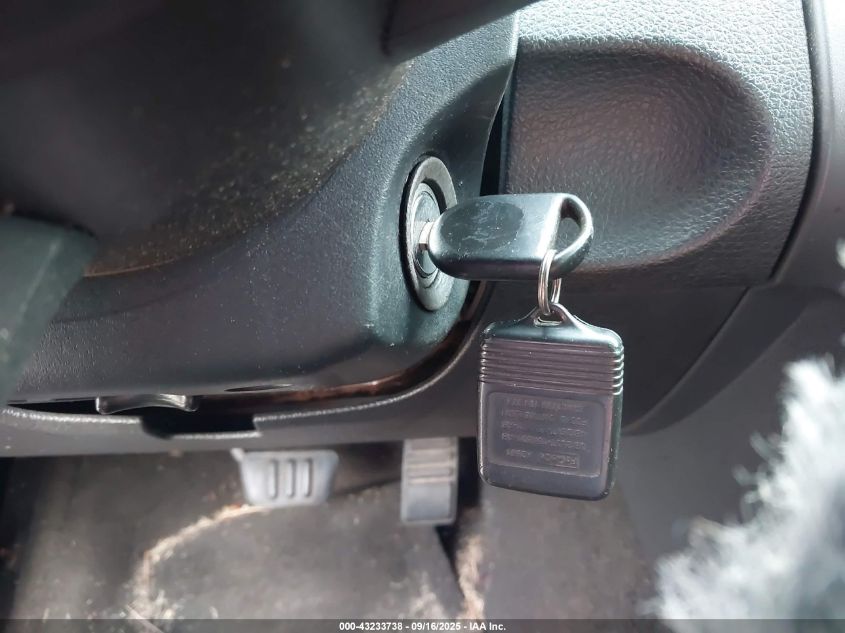 2007 Ford Mustang V6 Deluxe/V6 Premium VIN: 1ZVFT84N575341393 Lot: 43233738