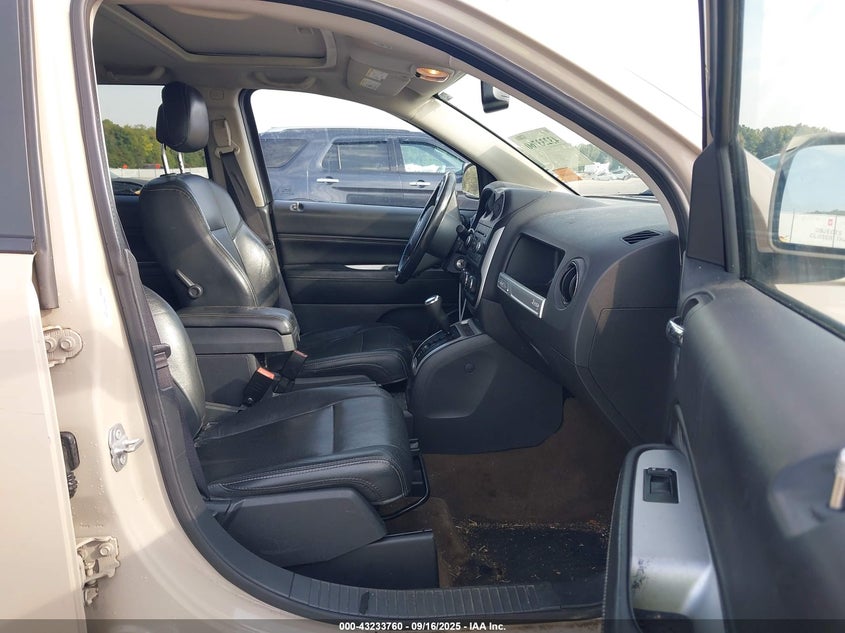 2017 JEEP COMPASS HIGH ALTITUDE FWD 1C4NJCEA5HD141401