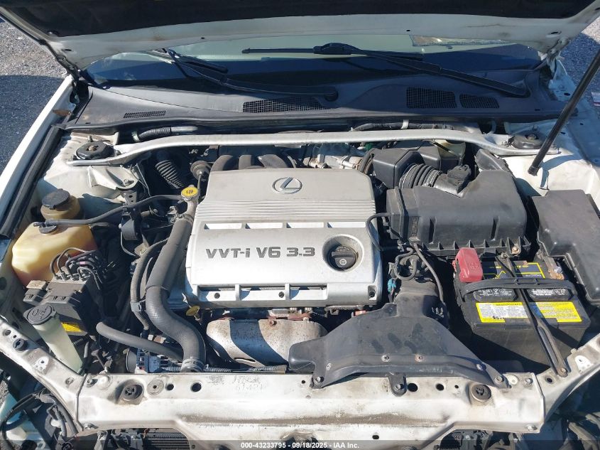 2004 Lexus Es 330 VIN: JTHBA30G740021002 Lot: 43233795