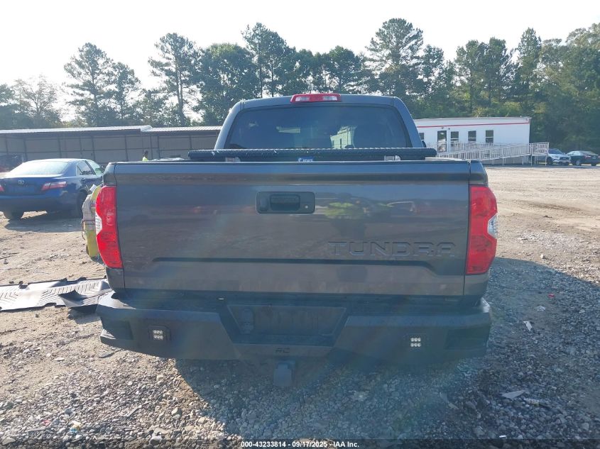 2018 Toyota Tundra Sr5 5.7L V8 VIN: 5TFDW5F12JX763868 Lot: 43233814