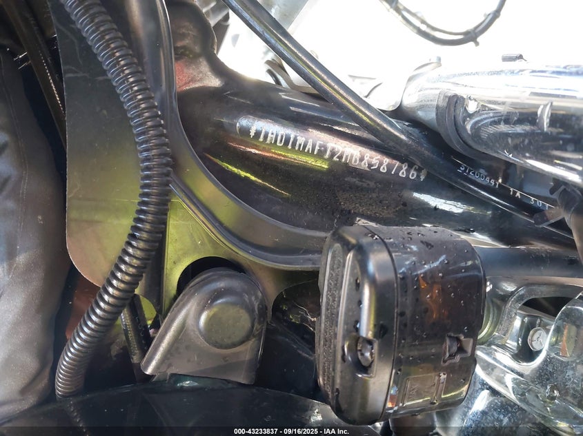 2021 HARLEY-DAVIDSON FLHTCUTG - 1HD1MAF12MB858786