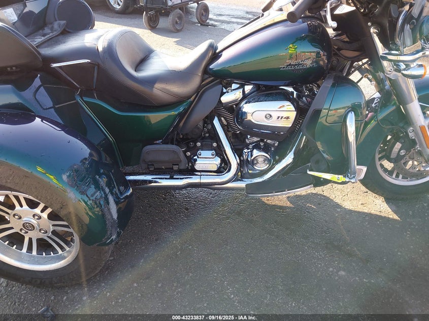 2021 HARLEY-DAVIDSON FLHTCUTG - 1HD1MAF12MB858786